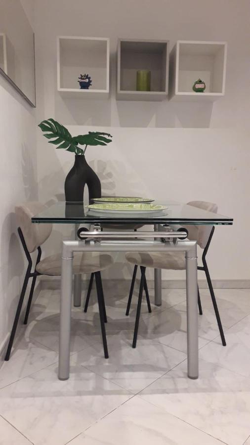 Apartamento Junto Al Santiago Bernabeu Con Piscina Apartment Madrid Exterior photo