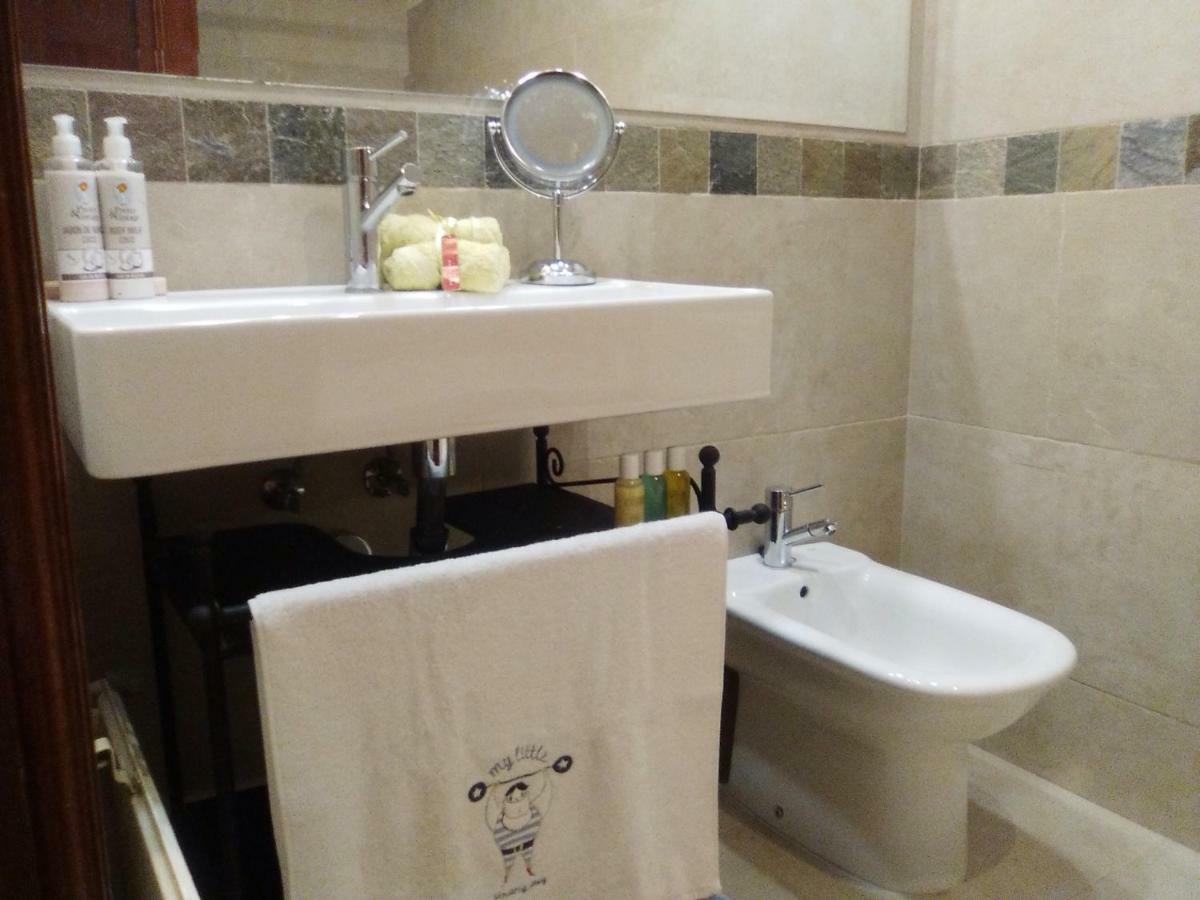 Apartamento Junto Al Santiago Bernabeu Con Piscina Apartment Madrid Exterior photo