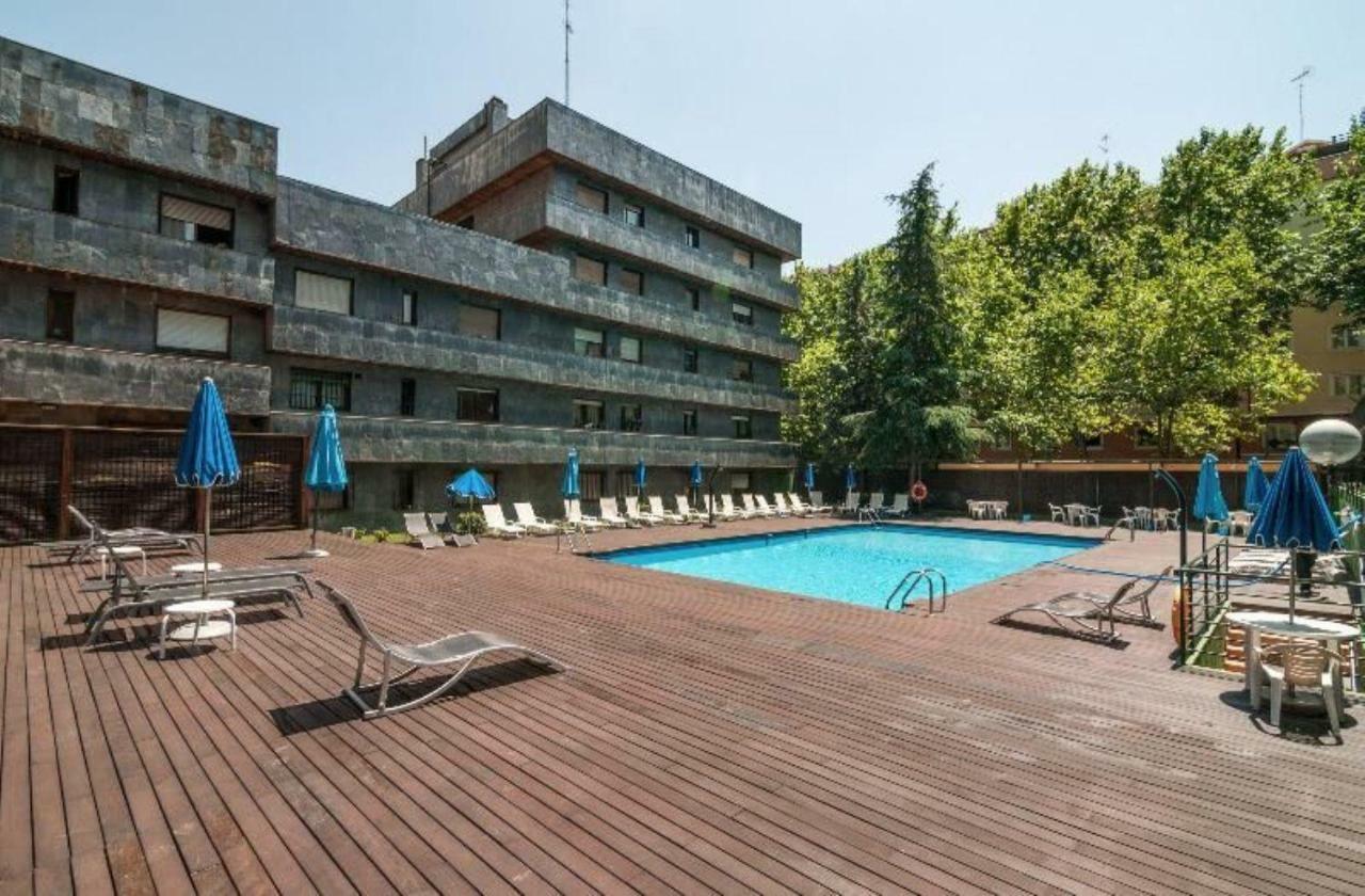 Apartamento Junto Al Santiago Bernabeu Con Piscina Apartment Madrid Exterior photo
